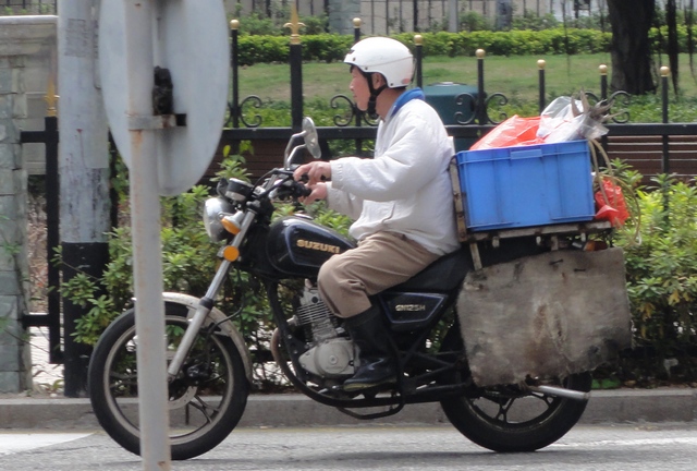 マカオのGN125H