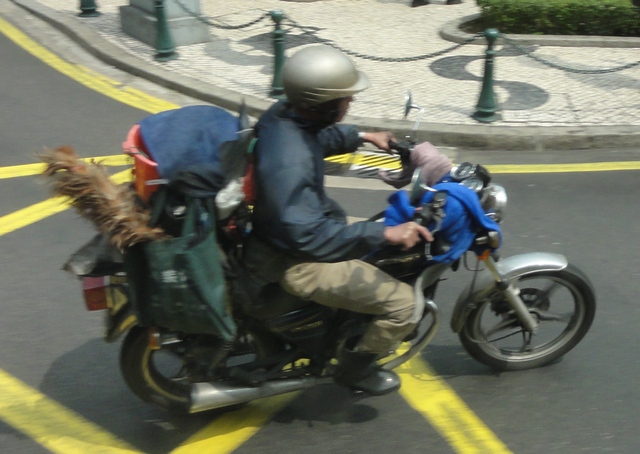 マカオのGN125H